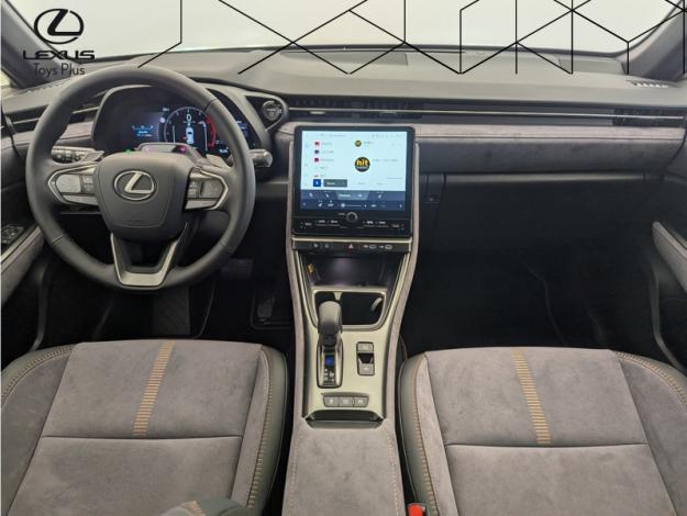 LEXUS LBX 1.5 136H 2WD Cool Pack Advanced  