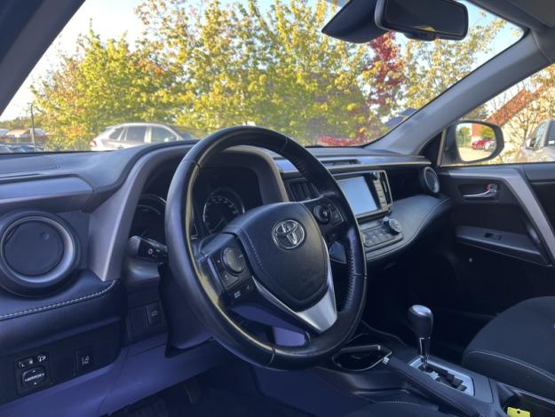 TOYOTA RAV4 2WD Dynamic Edition  