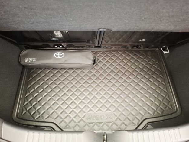 TOYOTA Aygo X 1.0 VVT-I 72 DYNAMIC  