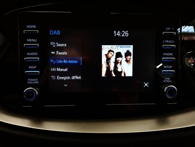 TOYOTA Aygo X 1.0 VVT-I 72 DYNAMIC  