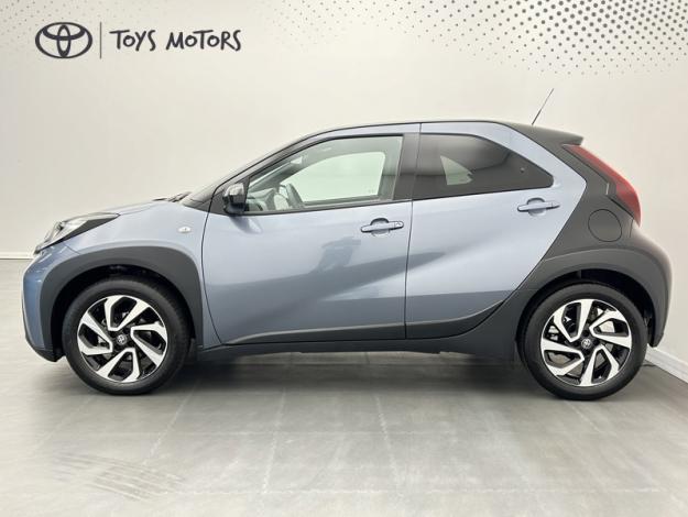 TOYOTA Aygo X 1.0 S-CVT 72 DESIGN  