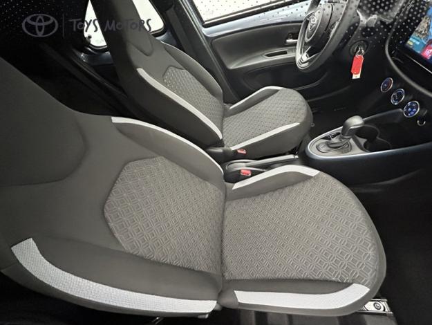 TOYOTA Aygo X 1.0 S-CVT 72 DESIGN  
