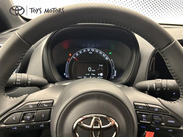 TOYOTA Aygo X 1.0 S-CVT 72 DESIGN  