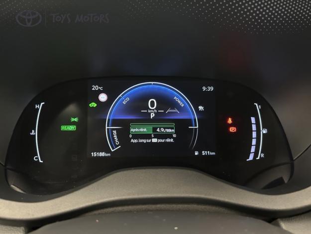 TOYOTA Yaris 1.5 116H DESIGN   