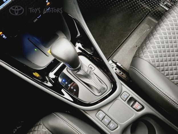 TOYOTA Yaris 1.5 130H COLLECTION   PACK TECHNO