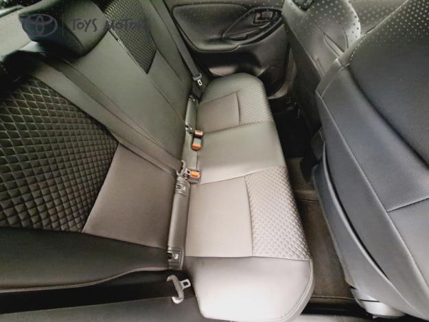 TOYOTA Yaris 1.5 130H COLLECTION   PACK TECHNO