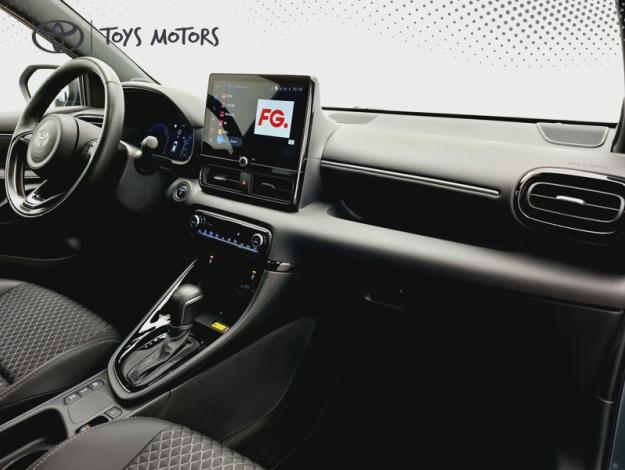 TOYOTA Yaris 1.5 130H COLLECTION   PACK TECHNO