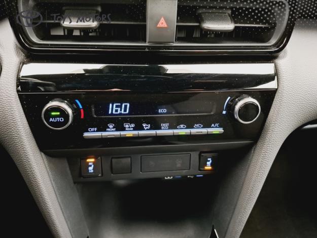 TOYOTA Yaris Cross 1.5 116H DESIGN   PACK CARGO