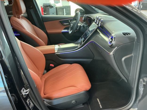 MERCEDES-BENZ GLC 300 de 4M Coupé AMG Attelage  