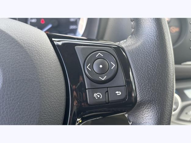 TOYOTA Yaris 1.0 70 VVT-I ULTIMATE  