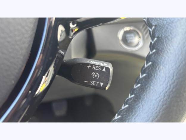 TOYOTA Yaris 1.0 70 VVT-I ULTIMATE  