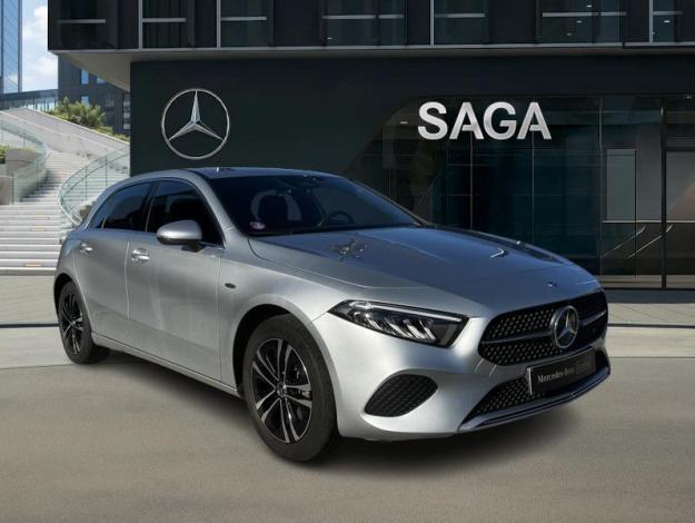 MERCEDES-BENZ A 250 e Luxury Line  