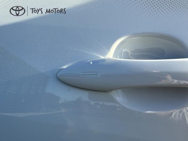 TOYOTA Yaris Hybride 116h Design  