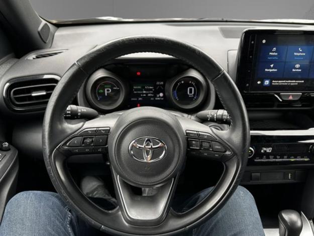 TOYOTA Yaris Cross Hybrid 2WD Design   