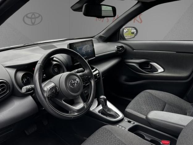 TOYOTA Yaris Cross Hybrid 2WD Design   