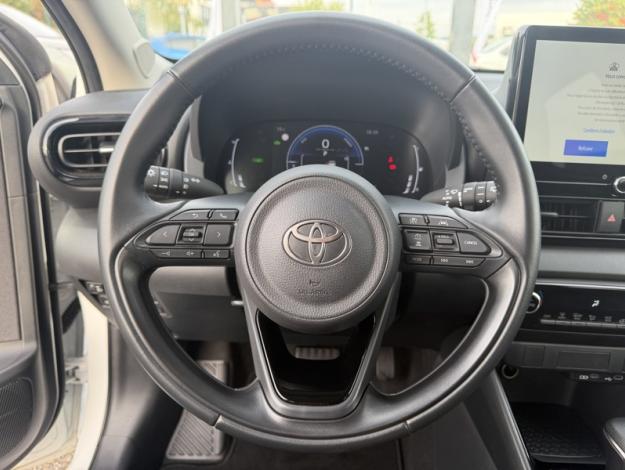 TOYOTA Yaris Hybride 116h Design  