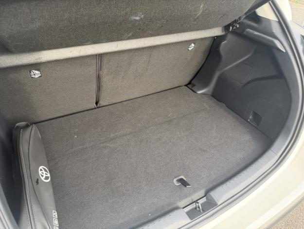 TOYOTA Yaris Hybride 116h Design  