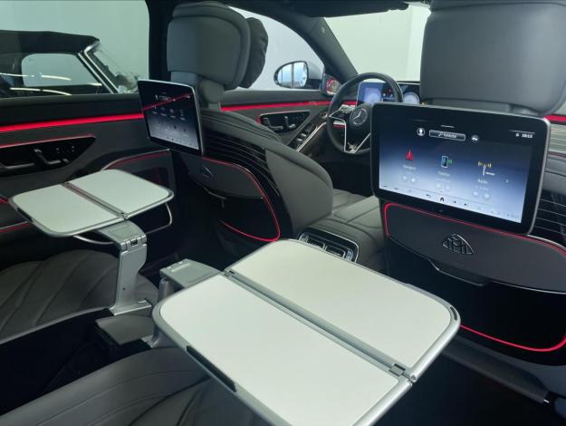 MERCEDES-BENZ Třídy S Mercedes-Maybach S 680  (22/28)
