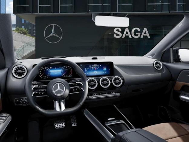 MERCEDES-BENZ GLA 200 d AMG Line  GLA 200 d AMG Line