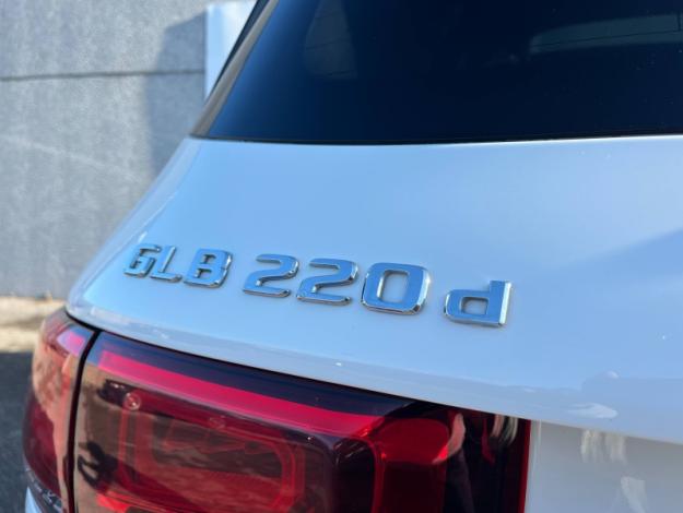 MERCEDES-BENZ GLB 220 d 4MATIC AMG Line  