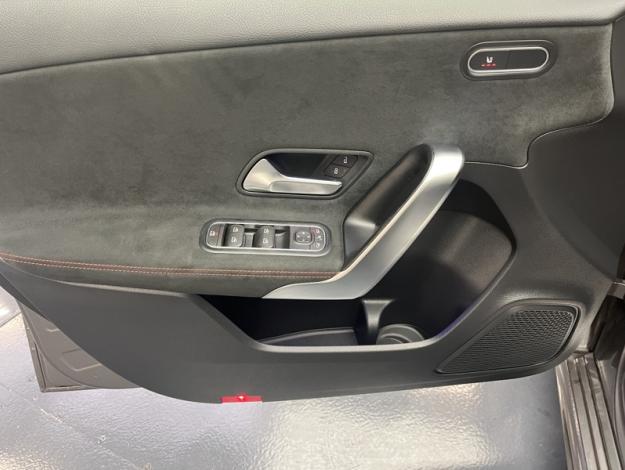MERCEDES-BENZ Classe A A 200 d Compacte  