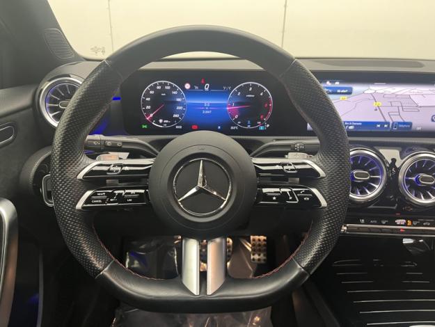 MERCEDES-BENZ Classe A A 200 d Compacte  