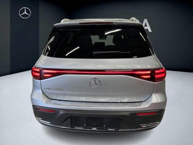 MERCEDES-BENZ EQB 250 + Luxury Line Facelift 7 PLACES  