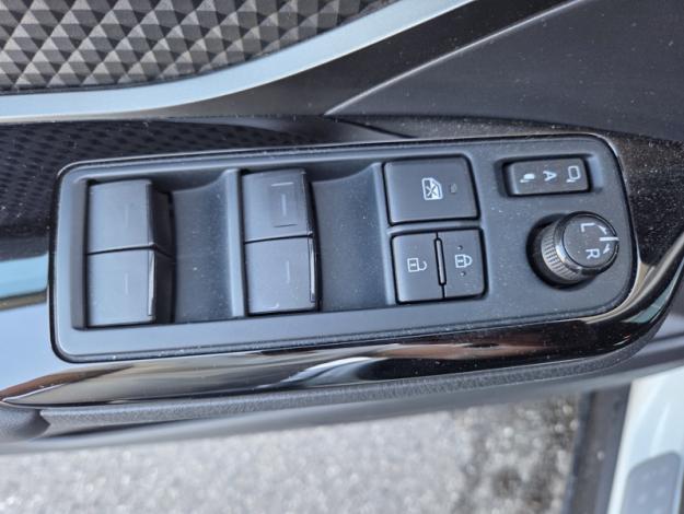TOYOTA C-HR 184h EDITION  
