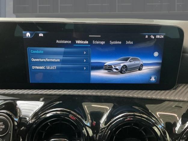 MERCEDES-BENZ A 180 d Essential Line  
