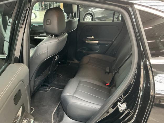 MERCEDES-BENZ EQA EQA 300 4MATIC