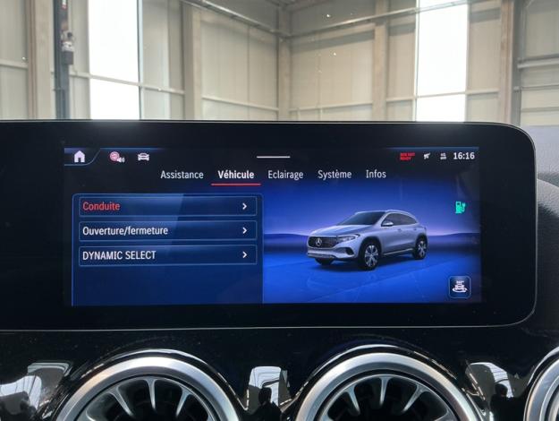 MERCEDES-BENZ EQA EQA 300 4MATIC