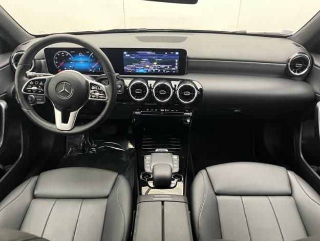 MERCEDES-BENZ Classe A 180 d Progressive Line  