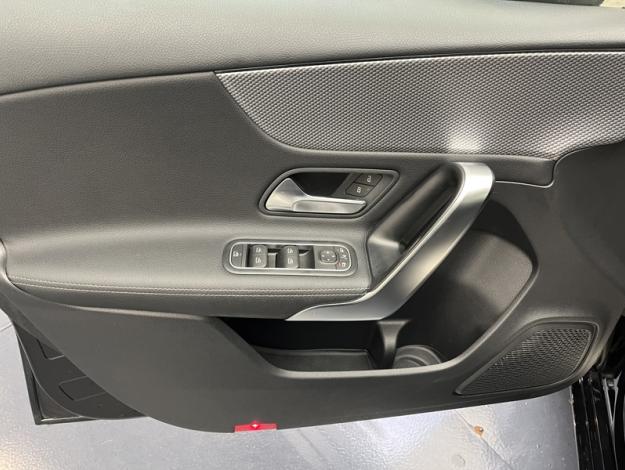 MERCEDES-BENZ Classe A 180 d Progressive Line  