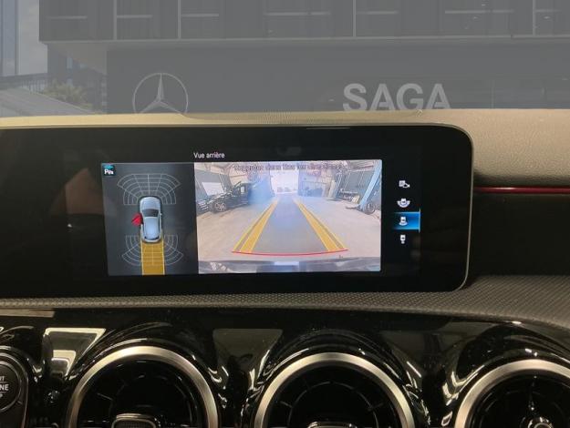 MERCEDES-BENZ A 180 d AMG Line  