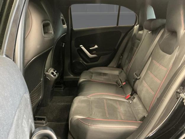 MERCEDES-BENZ A 180 d AMG Line  