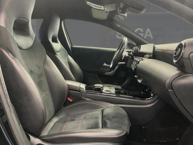 MERCEDES-BENZ A 180 d AMG Line  