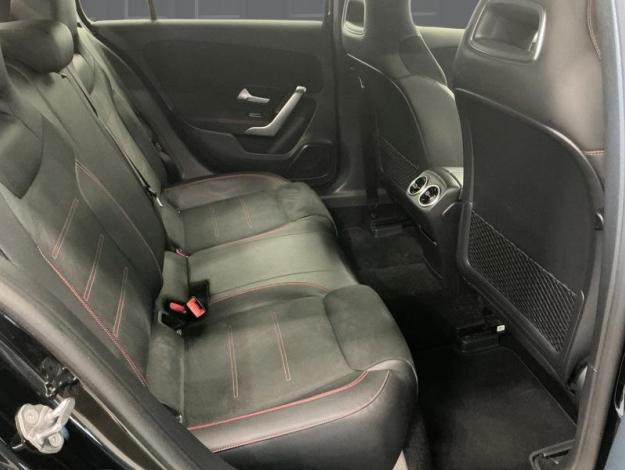 MERCEDES-BENZ A 180 d AMG Line  