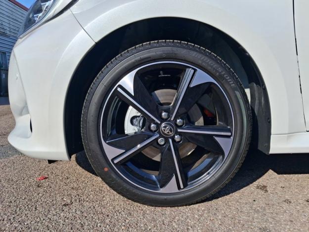 TOYOTA Yaris 1.5 HYBRID 130H COLLECTION AUTO  YARIS HYBRIDE 130H COLLEC TECHNO VD MY26