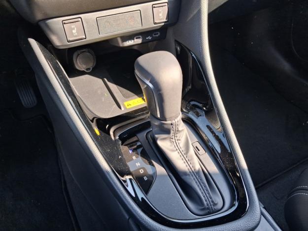 TOYOTA Yaris 1.5 HYBRID 130H COLLECTION AUTO  YARIS HYBRIDE 130H COLLEC TECHNO VD MY26