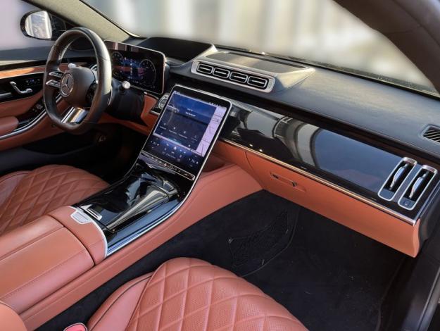 MERCEDES-BENZ Třída S S 580 4MATIC Long (14/17)