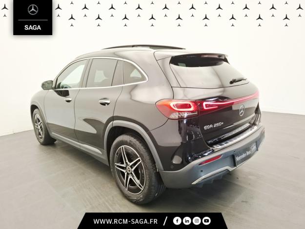 MERCEDES-BENZ EQA 250+ AMG Line  