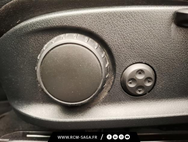 MERCEDES-BENZ EQA 250+ AMG Line  