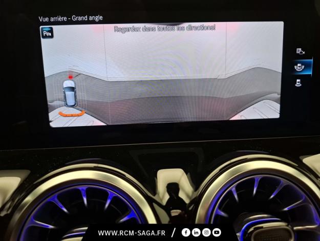 MERCEDES-BENZ EQA 250+ AMG Line  