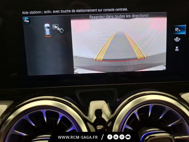 MERCEDES-BENZ EQA 250+ AMG Line  