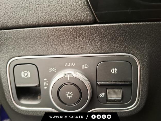 MERCEDES-BENZ GLA 200 d AMG Line  