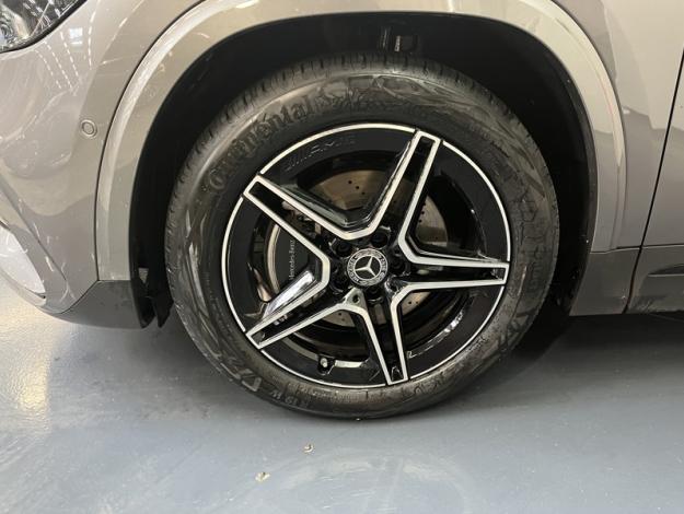 MERCEDES-BENZ GLA 200 d AMG Line  