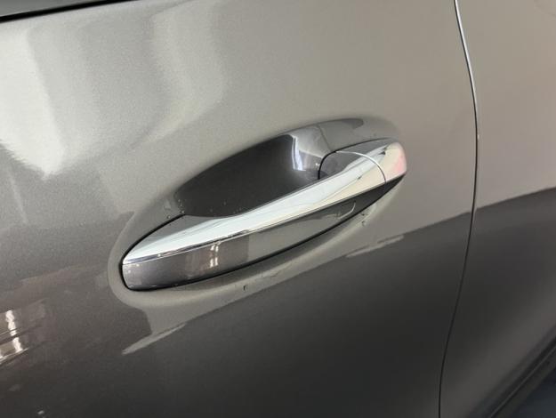 MERCEDES-BENZ GLA 200 d AMG Line  