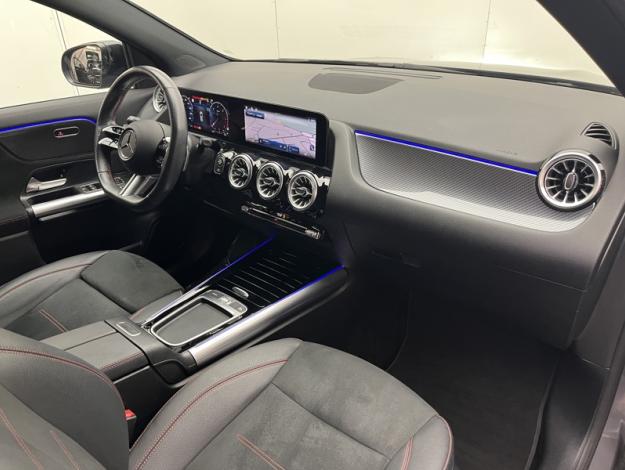 MERCEDES-BENZ GLA 200 d AMG Line  