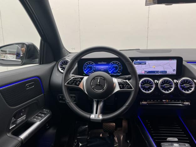 MERCEDES-BENZ EQA 250+ Progressive Line  