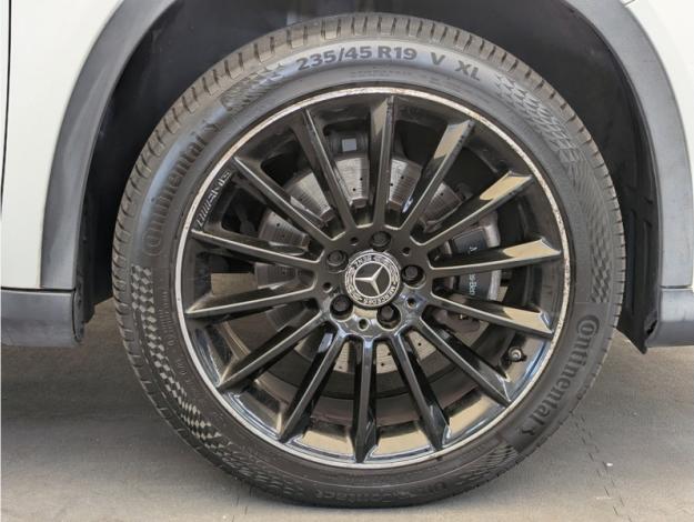 MERCEDES-BENZ GLA 220 d Fascination  